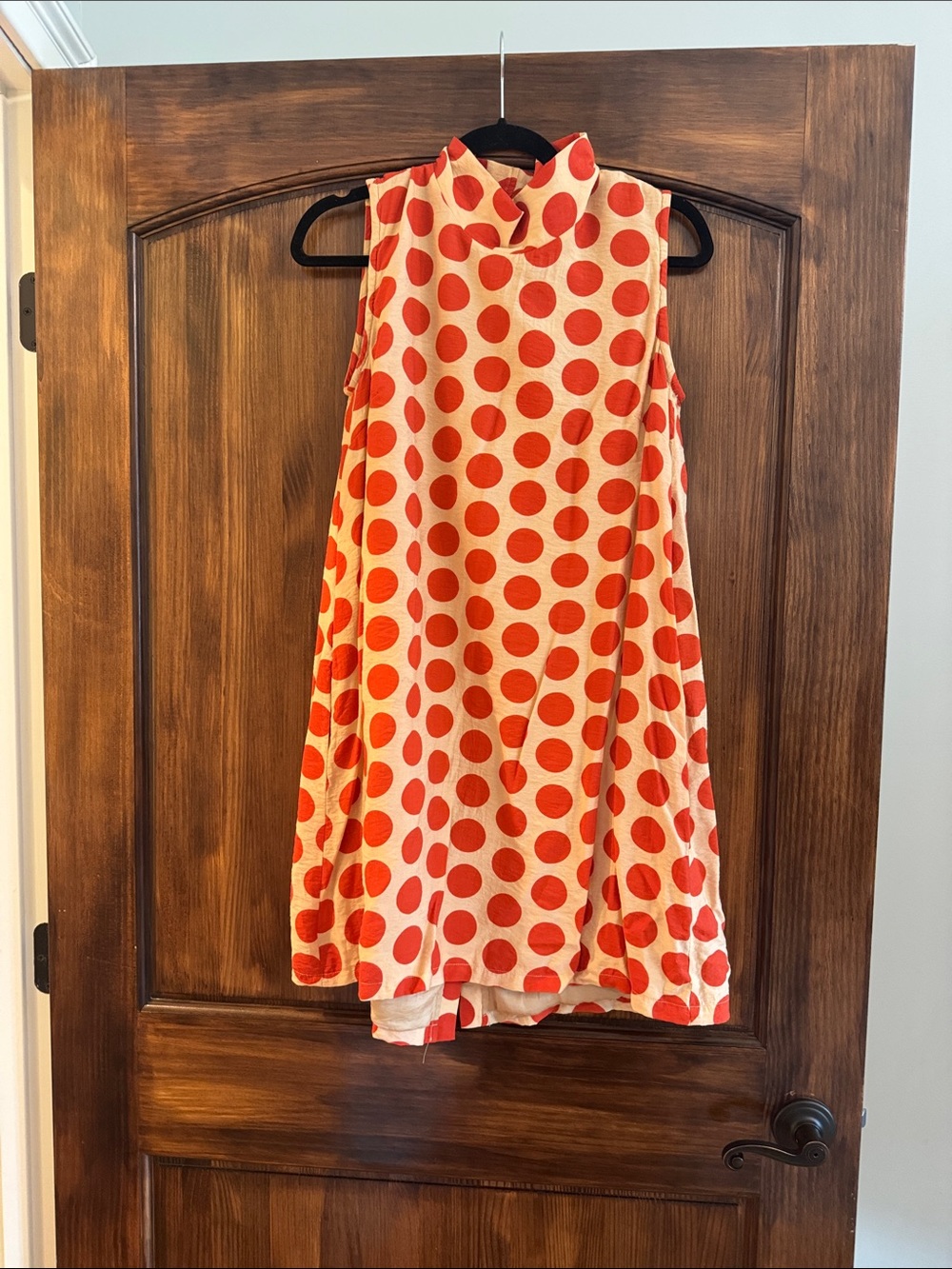 Sleeveless Polka Dot Shift Dress - Red & Cream
